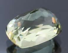 Brilliant 10.07ct platinum green Amethyst
