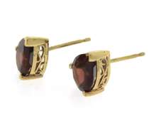 Fabulous Yellow Gold Pear Garnet Earrings