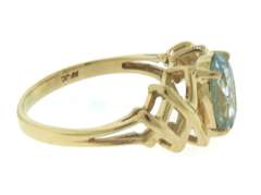 Fantastic Yellow Gold Blue Stone Ring