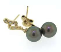 Sparkling Grey Pearl and Diamond Dangle Earrings