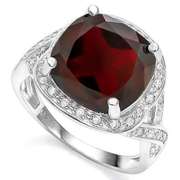 5.50 CT CREATED GARNET & 2PCS CREATED WHITE SAPPHIRE STERLING SILVER RING