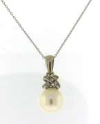 Choice White Gold White Pearl and Diamond Necklace