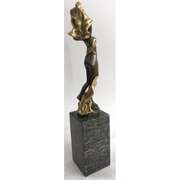Sexy Female Bronze Sculpture