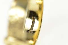 9K Yellow Gold Scroll Pattern Belt Buckle Ornate Band Ring