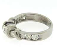 Lustrous White Gold 1cts Diamond Engagement Ring