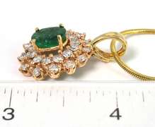 Classy Emerald & Diamond Necklace in 14KT Yellow Gold