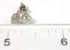 Gorgeous 1.00CTW Diamond Stud Earrings in 14KT White Gold