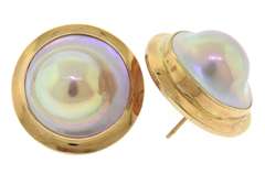 Fabulous Yellow Gold 20mm Mabe Pearl Earrings