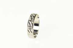14K White Gold 4.4mm Etched Grooved Pattern Wedding Band Ring