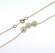 Beautiful White Fresh Water Pearl Necklace