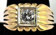 Flashy 0.56CT Diamond Ring in 14KT Yellow Gold