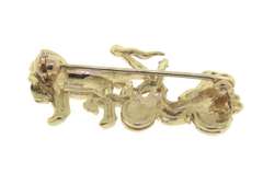 Modern and Elegant Carriage Pin