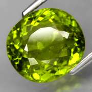 Substantial 4.78ct asparagus green Peridot