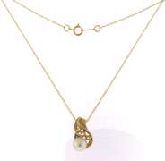 Handsome Yellow Gold Pearl Pendant on Chain