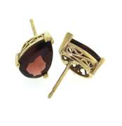 Fabulous Yellow Gold Pear Garnet Earrings