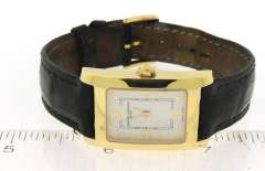 Baume & Mercier Hampton Quartz Watch