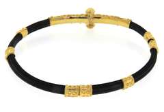 Exciting 18kt Elephant Hair Bangle