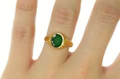 18K Yellow Gold 0.90 Ct Victorian Natural Emerald Grooved Ring