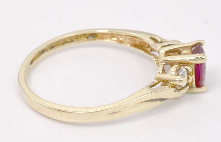 Vintage Ruby Ring in Yellow Gold