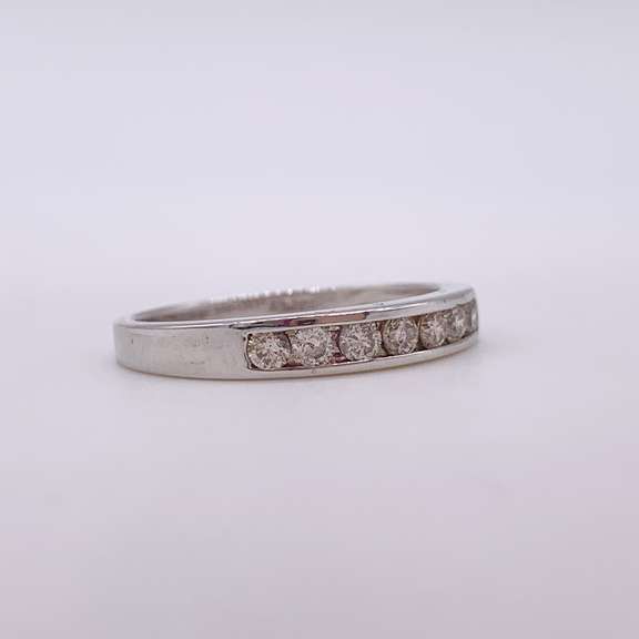 14kt Solid White Gold Diamond Band Ring