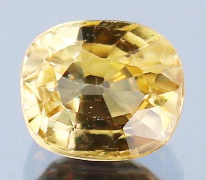 Top luster 2.76ct natural Imperial Zircon