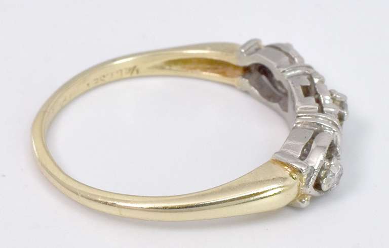 Vintage Diamond Band Ring in Gold