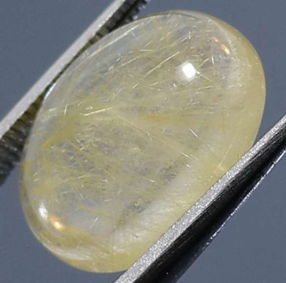 Interesting 4.72ct golden rutilated quartz