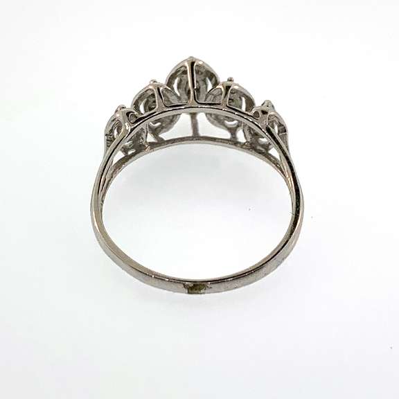 Lovely Tiered 10kt Diamond Ring