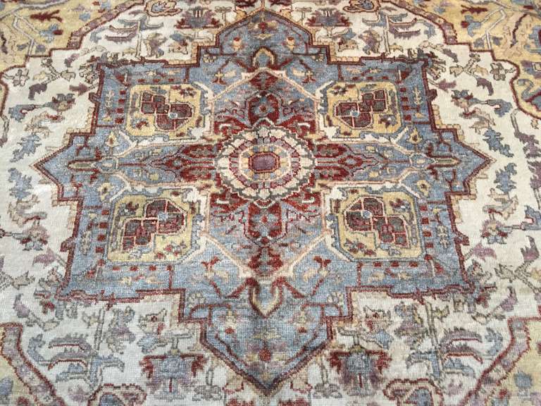 MAGNIFICENT SERAPI RUG 8x10