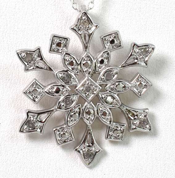 Dazzling Diamond Snowflake Necklace in Sterling Silver