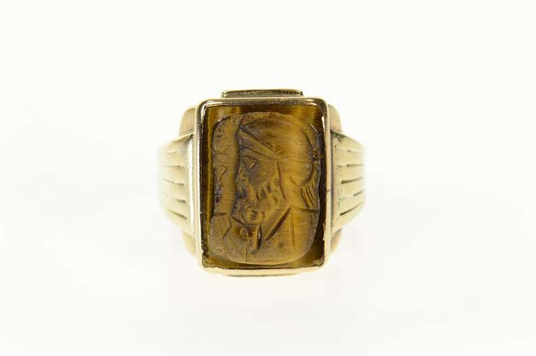 10K Yellow Gold Carved Tiger's Eye Soldier Cameo Retro Ring