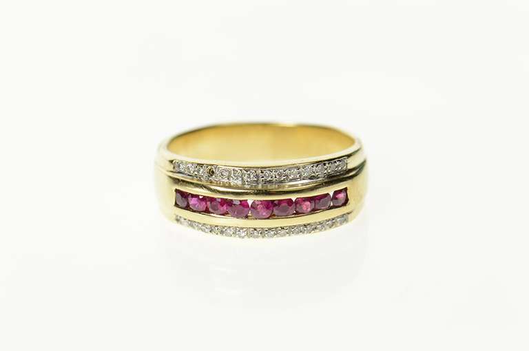 14K Yellow Gold Tiered Diamond Ruby Classic Wedding Band Ring