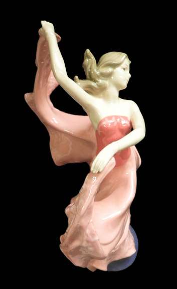 Dancing Under the Stars 12inc Porcelain Figurine