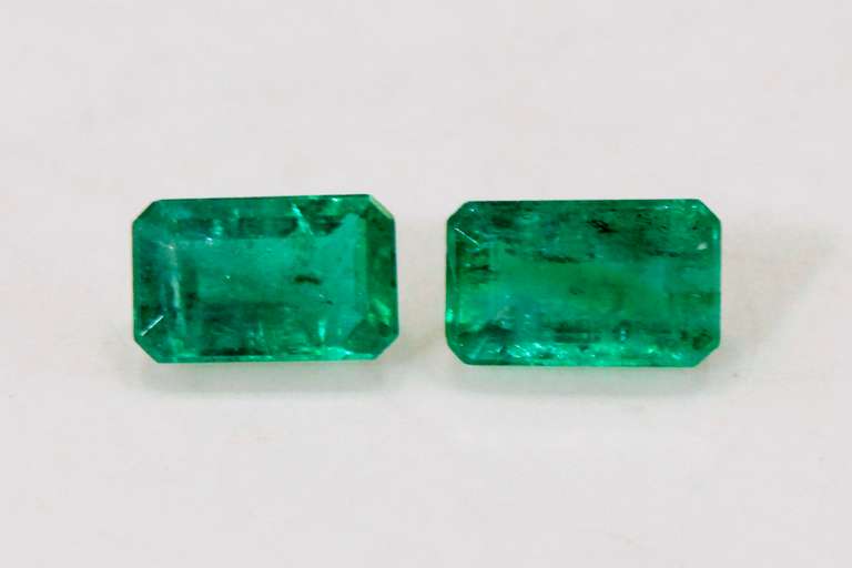 Fetching Natural Emerald Pair