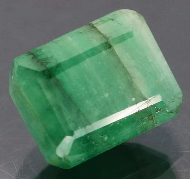 Superb 4.75ct bright grass green Zambian Emerald