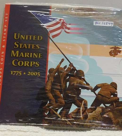 2005 Marine Corps Unc Sil Dol coin & stamp set