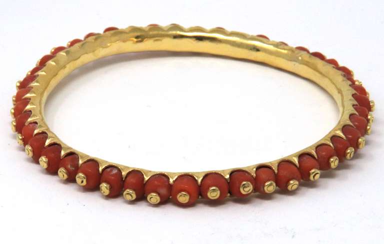 Impressive 21kt Coral Bangle Bracelet