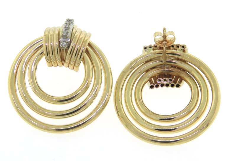 Gorgeous Multi Circle Diamond Earrings in Yellow Gold