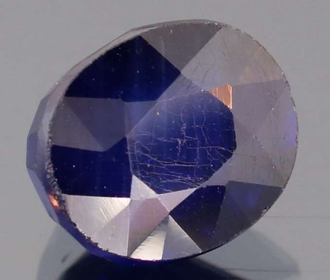 Stunning 6.79ct cobalt blue Sapphire from Mozambique