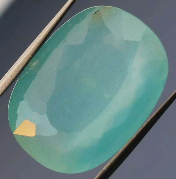 Ravishing 15.56ct untreated milk blue Aquamarine