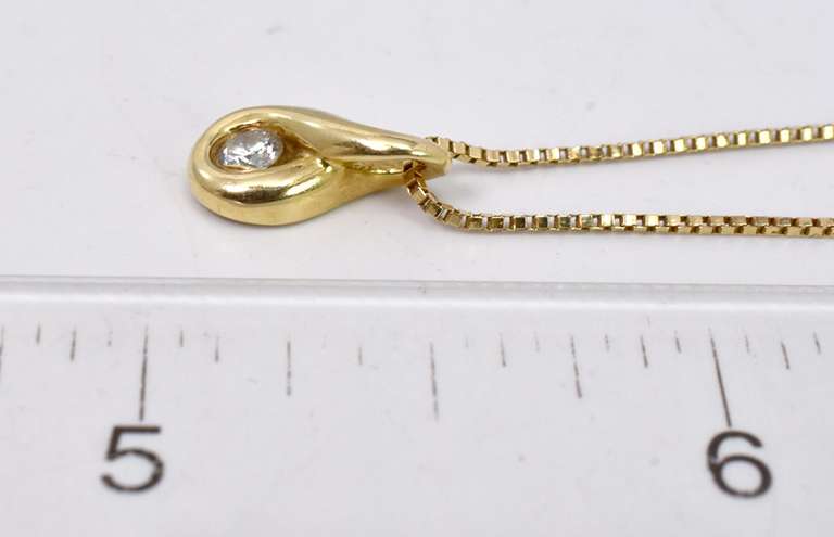 Lovely Diamond Pendant Necklace, 14KT
