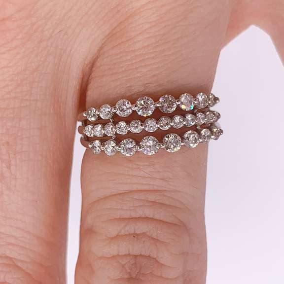 14kt Solid White Gold & Diamond Ring