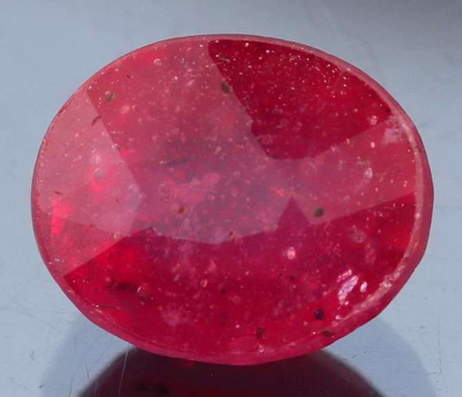 Sumptuous 4.95ct top blood red Ruby