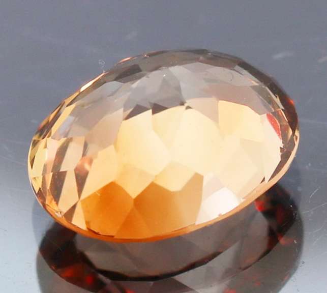 Brilliant! 5.84ct champagne Imperial Topaz