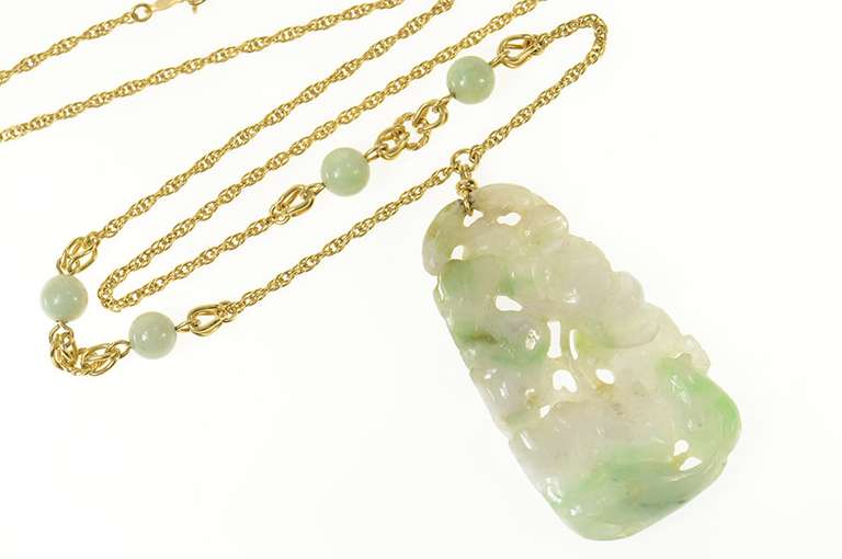 14K Yellow Gold Carved Floral Jade Talisman Statement Chain Necklace