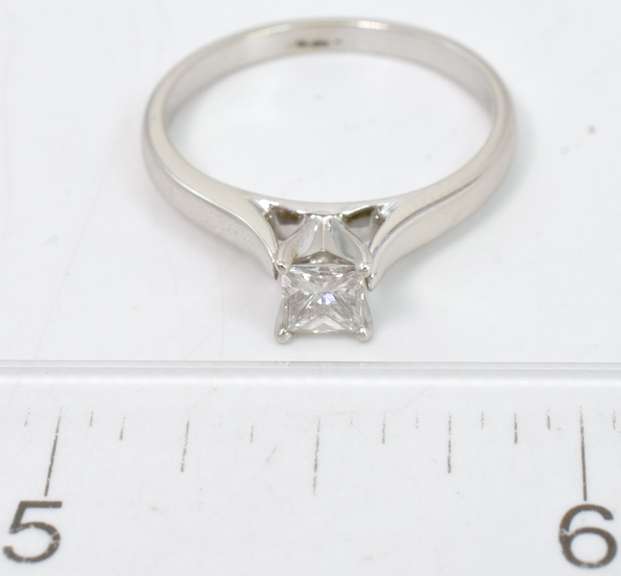 Princess Cut Diamond Solitaire, 14KT