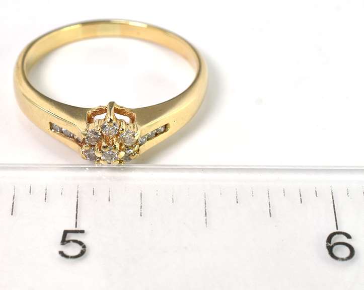 Beautiful Flower Cluster Diamond Ring in 14KT Yellow Gold