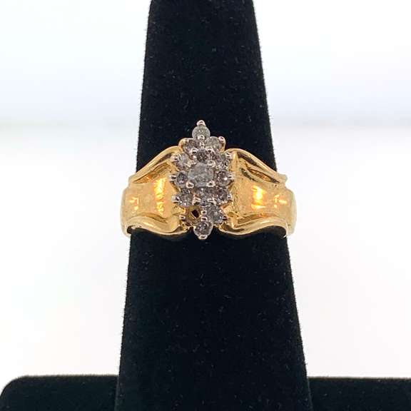 Unique 10kt Yellow Gold Diamond Cluster Ring