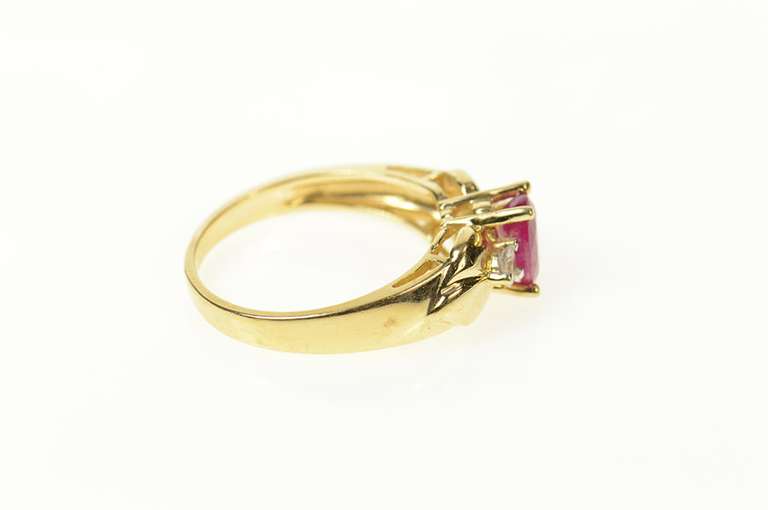 14K Yellow Gold 0.90 Ctw Natural Ruby Diamond Engagement Ring