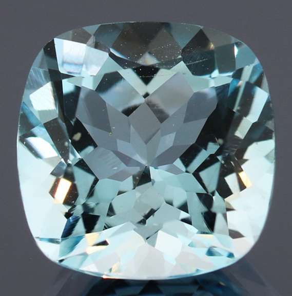 Vivid! 8.16ct cushion cut sky blue Topaz
